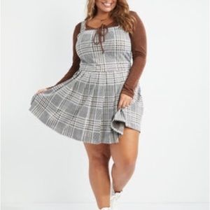 RUE21 4X Plaid Tie Back Pleated Dress